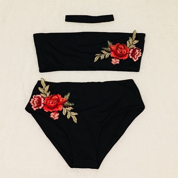 ❤️CLEARANCE❤️Rose 🌹 Bikini Bottom - Picture 3 of 5